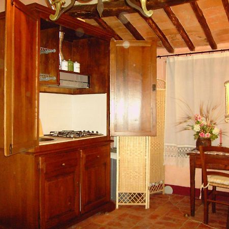 Molino Di Bombi Villa Castellina in Chianti Bagian luar foto